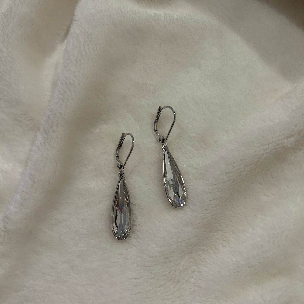 TOUCHSTONE CRYSTAL BY SWAROVSKI DROP EARRINGS